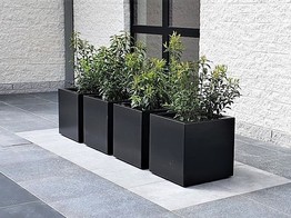 JARDINIERE CARREE EN ALUMINIUM