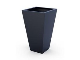 JARDINIERE EN FORME DE VASE EN ALUMINIUM